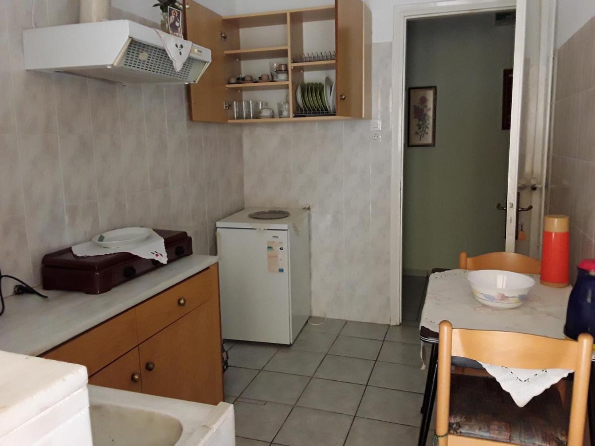 ホテルΓιαννουλα Κρετση カメナブルナ エクステリア 写真